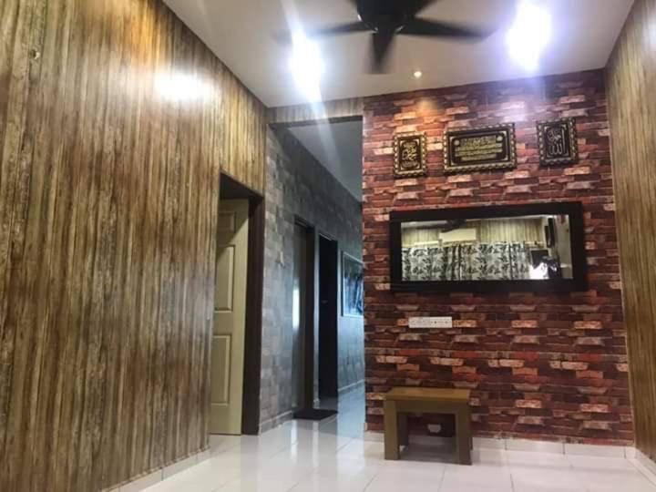 No 96 Nazirin Homestay לומוט מראה חיצוני תמונה